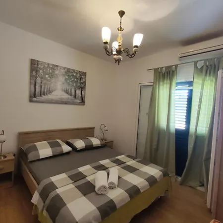 Lida Apartment *