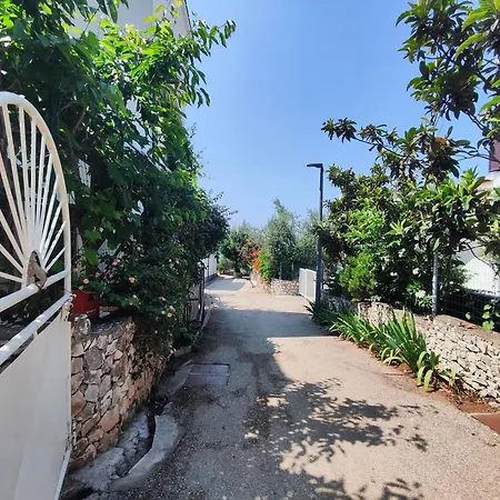 Διαμέρισμα Lida *