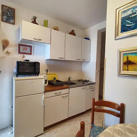 Lida * Rogoznica (Sibenik-Knin)