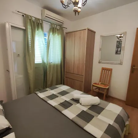 Lida * Rogoznica (Sibenik-Knin)