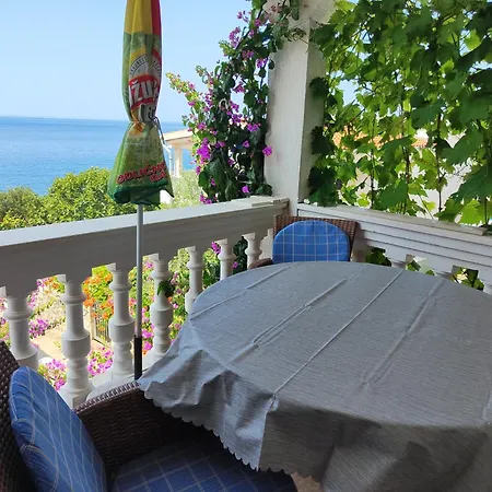 公寓 Lida 罗戈兹尼察