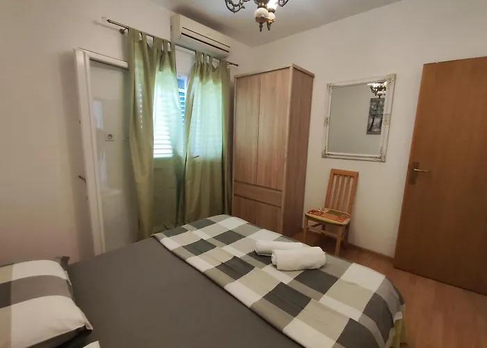 Lida * Rogoznica (Sibenik-Knin)